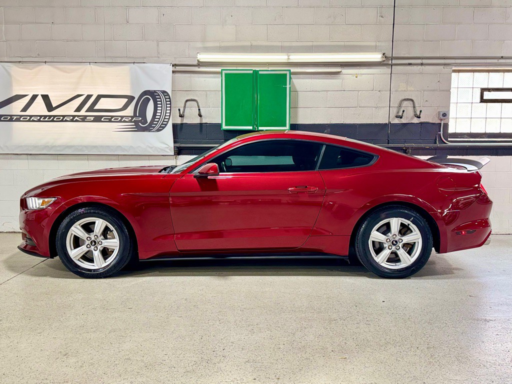 2015 Ford Mustang Image 13