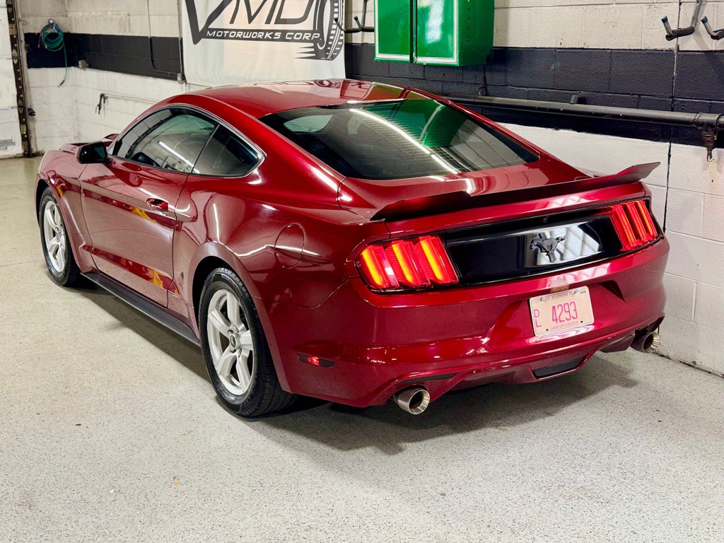 2015 Ford Mustang Image 15