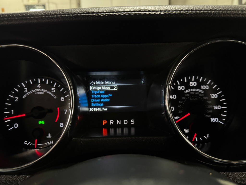 2015 Ford Mustang Image 24