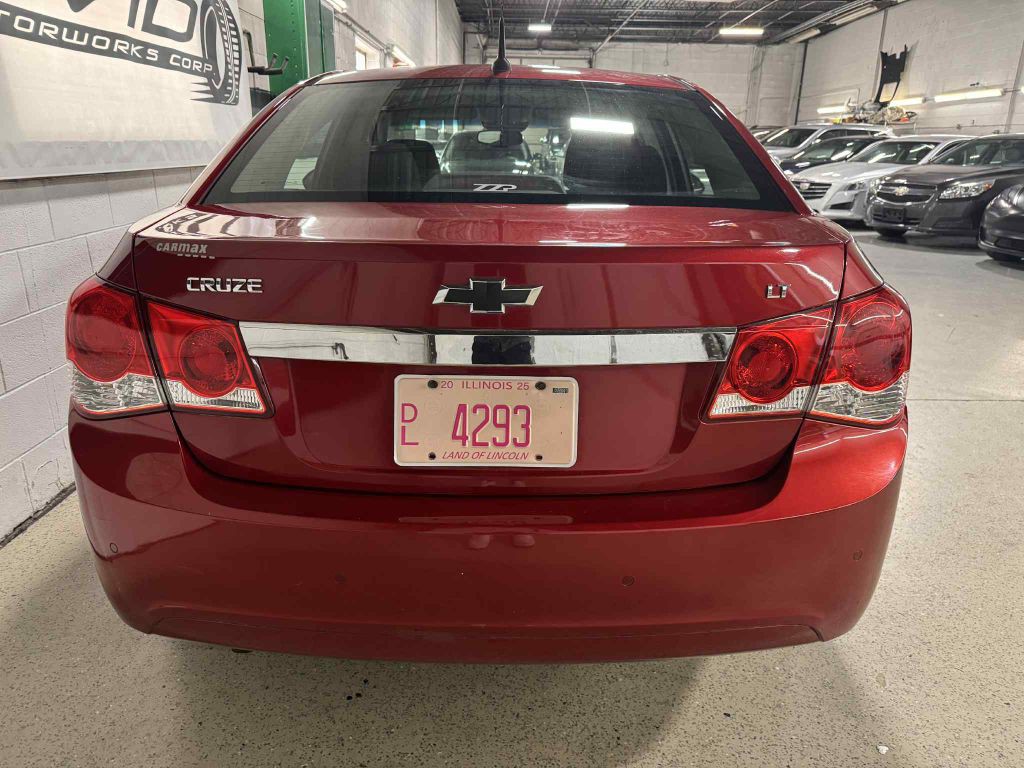 2012 Chevrolet Cruze Image 7