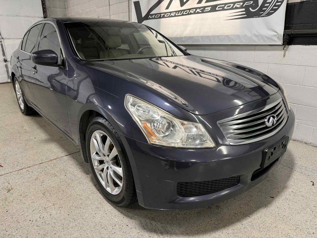 2009 INFINITI G37 Image 4