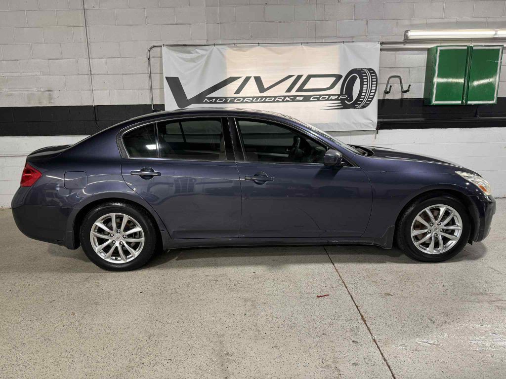 2009 INFINITI G37 Image 5