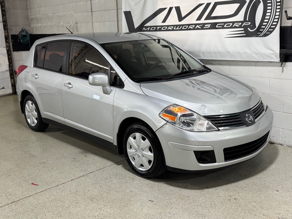 2008 Nissan Versa Image 3
