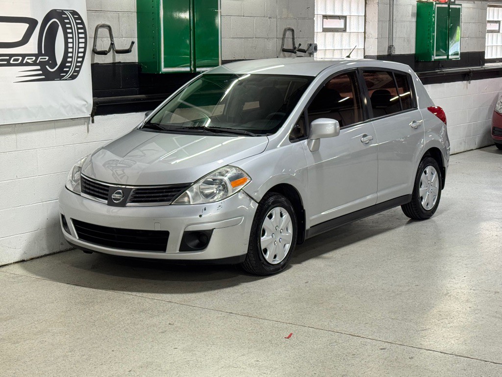 2008 Nissan Versa Image 9