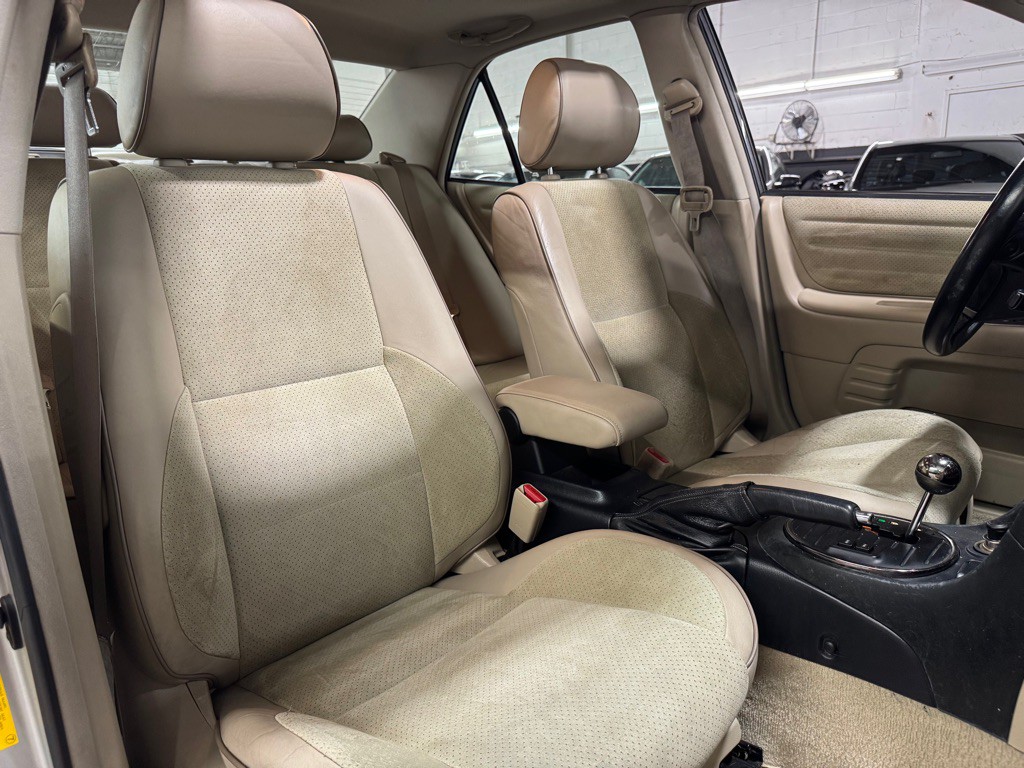 2003 Lexus IS Image 22
