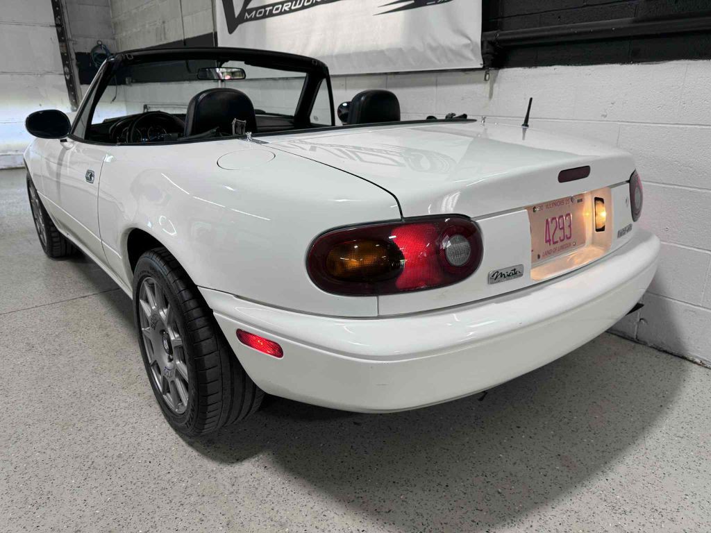 1993 Mazda MX-5 Miata Image 8