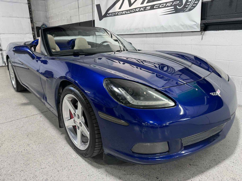 2005 Chevrolet Corvette Image 4