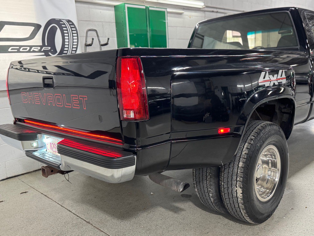 1993 Chevrolet C/K Image 11