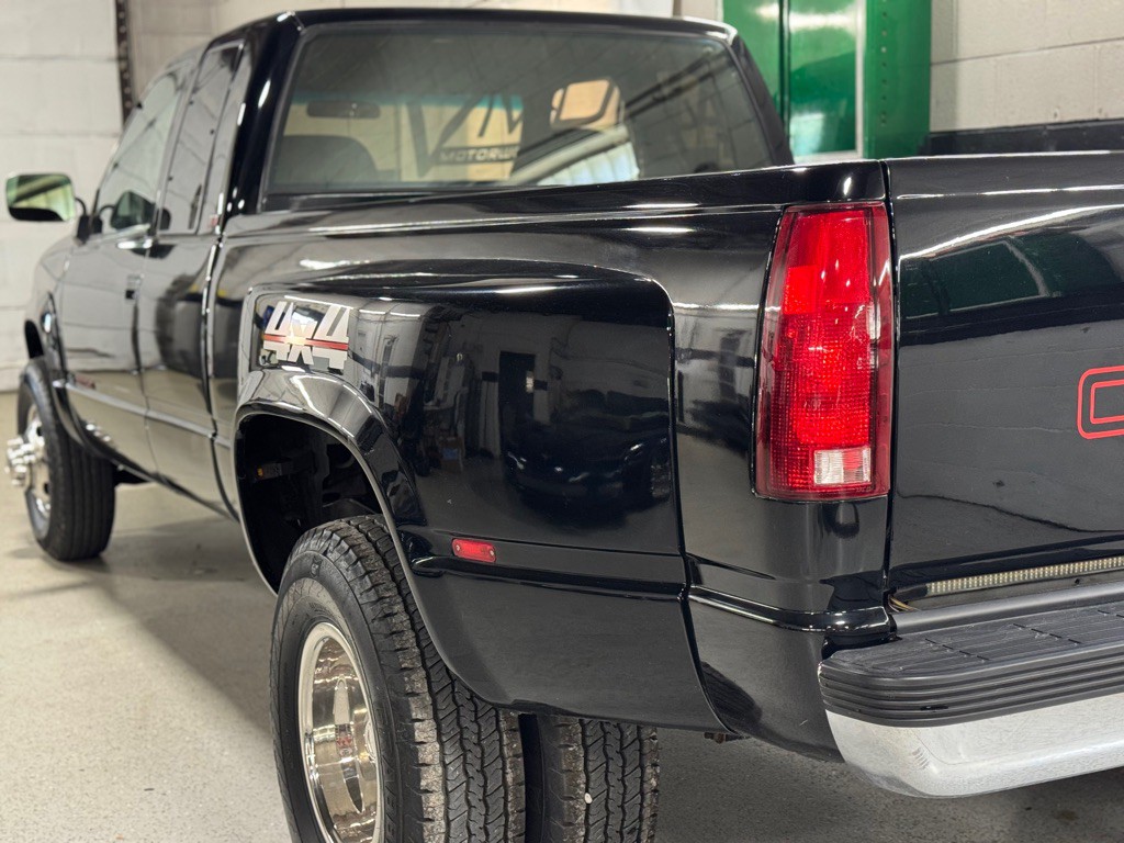 1993 Chevrolet C/K Image 18