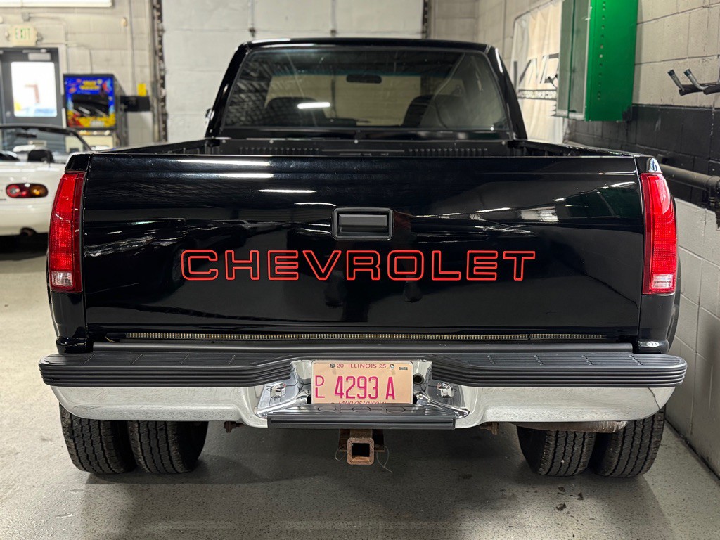 1993 Chevrolet C/K Image 19