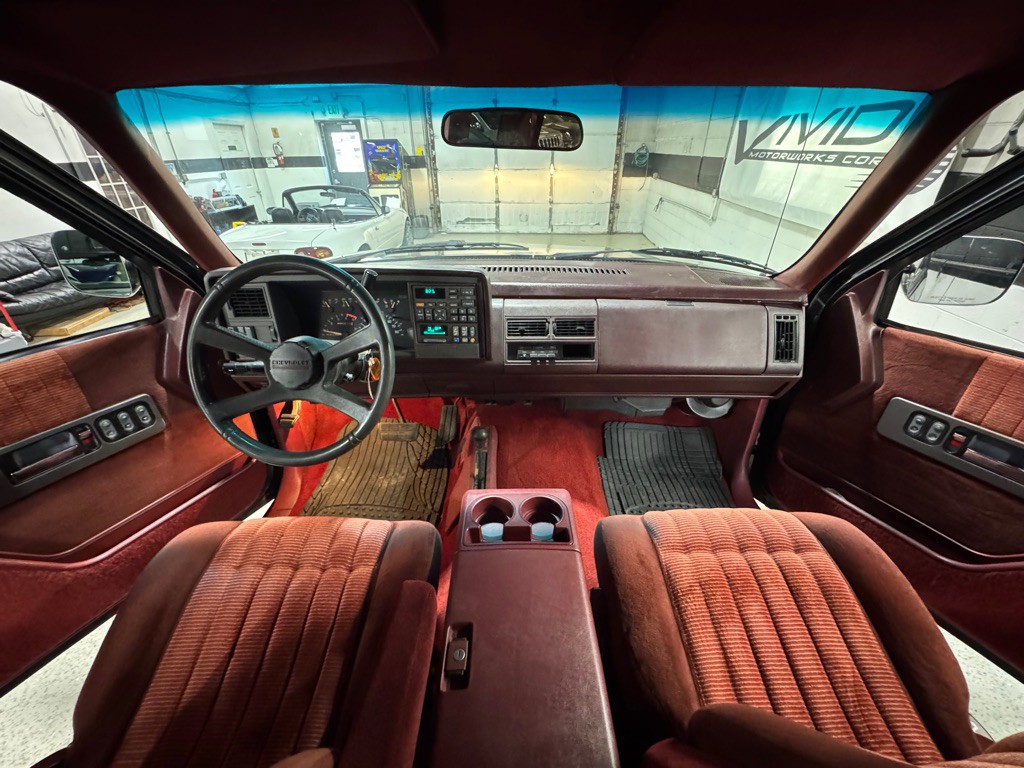 1993 Chevrolet C/K Image 26