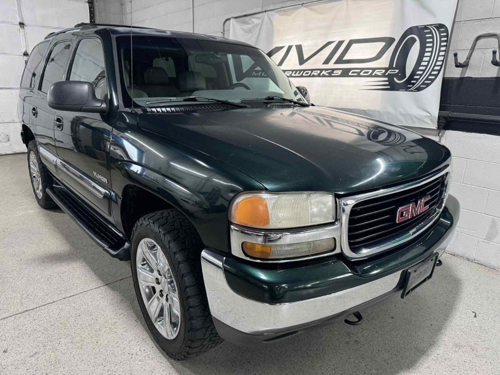 2001 GMC Yukon Image 4
