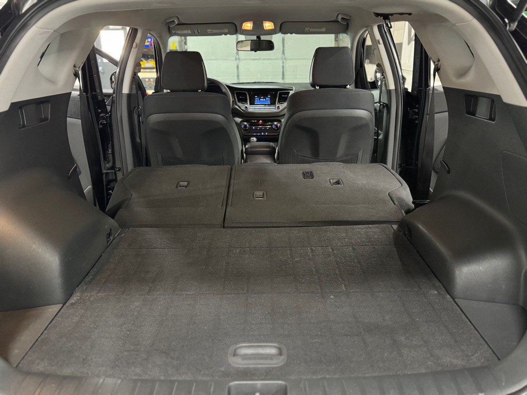 2016 Hyundai Tucson Image 23