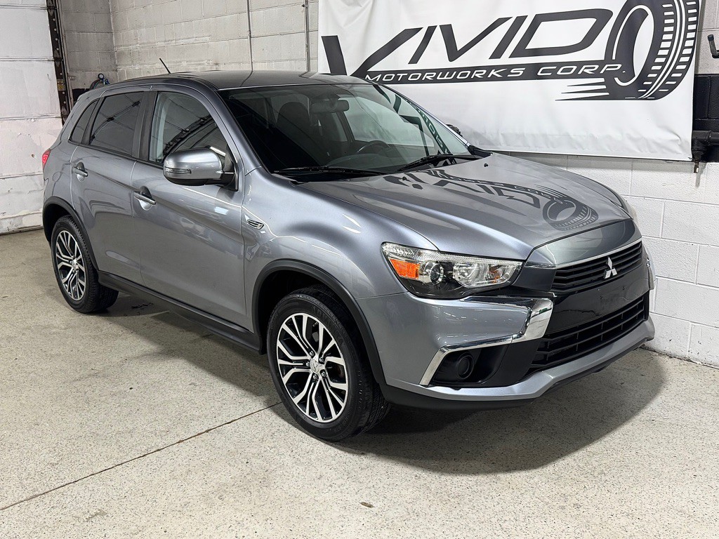 2016 Mitsubishi Outlander Image 3