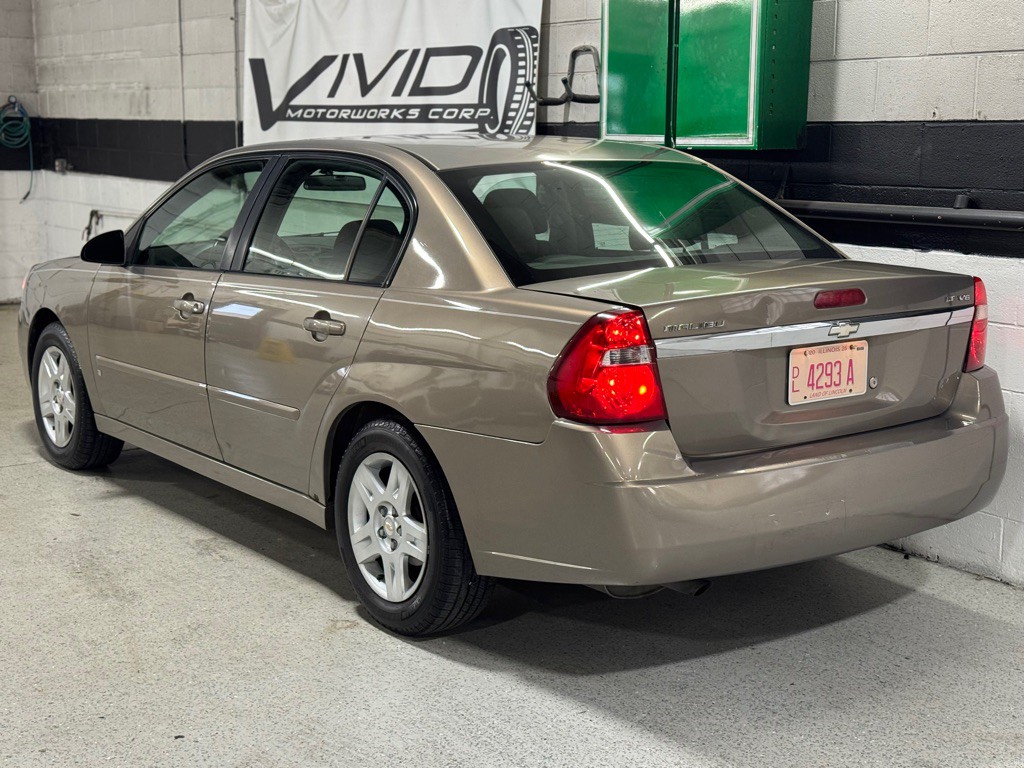 2007 Chevrolet Malibu Image 14
