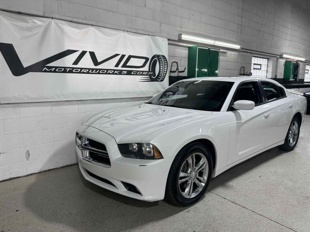 2013 Dodge Charger Image 1