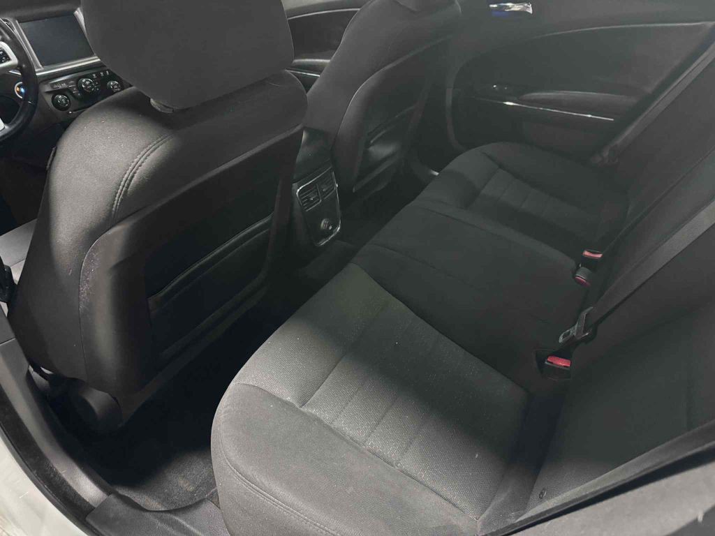 2013 Dodge Charger Image 15