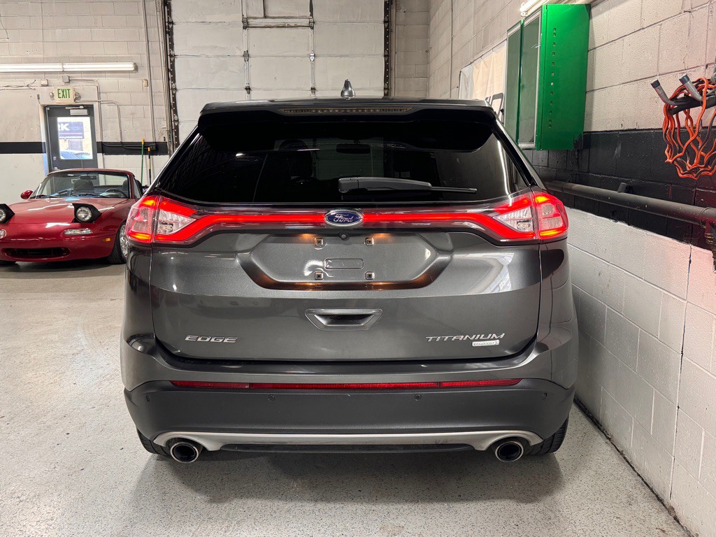 2016 Ford Edge Image 10
