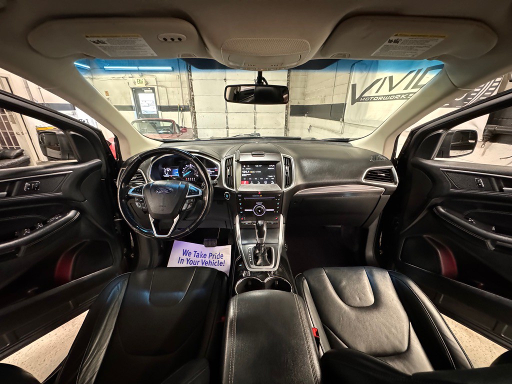 2016 Ford Edge Image 13