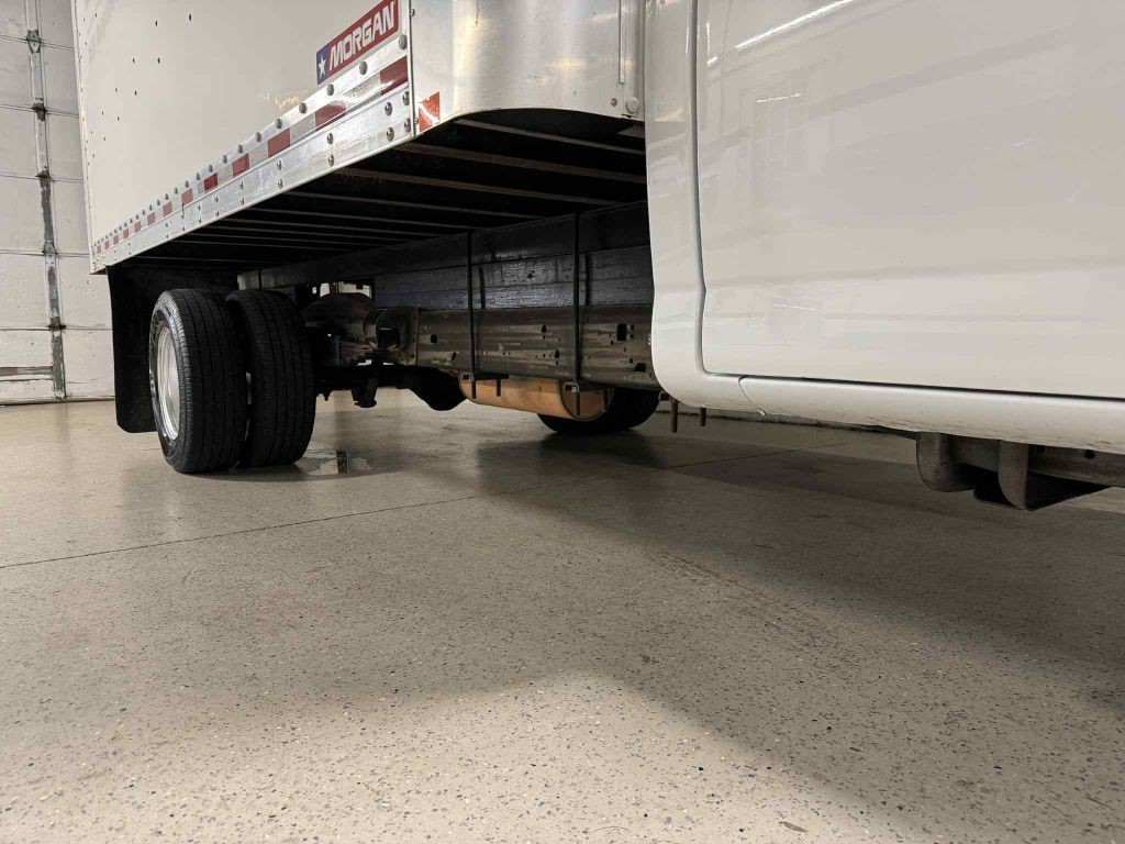 2018 Chevrolet Express Image 9