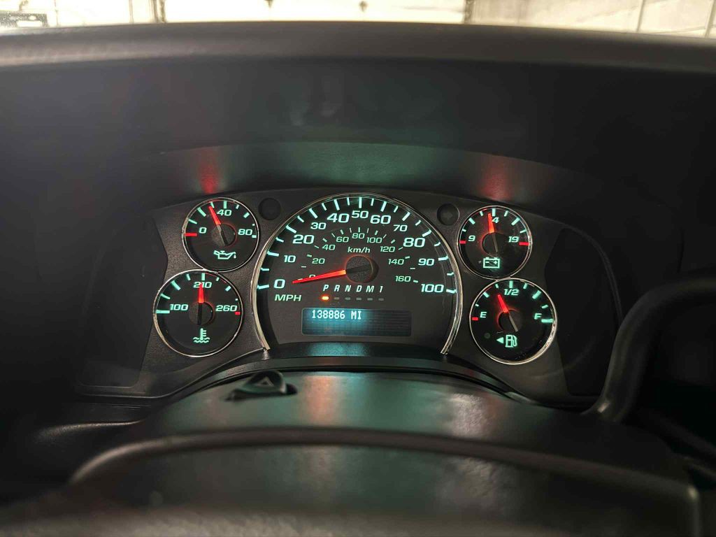 2018 Chevrolet Express Image 18