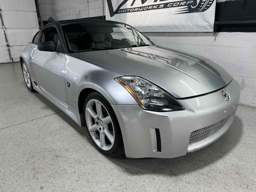 2003 Nissan 350Z Image 3