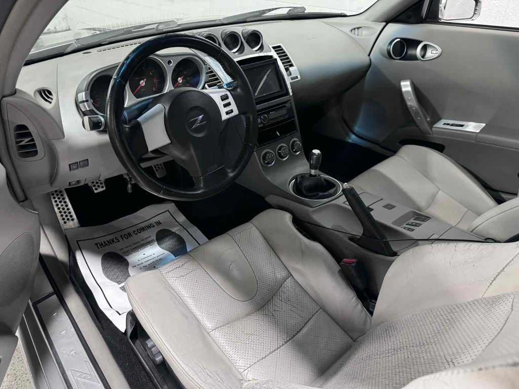 2003 Nissan 350Z Image 14