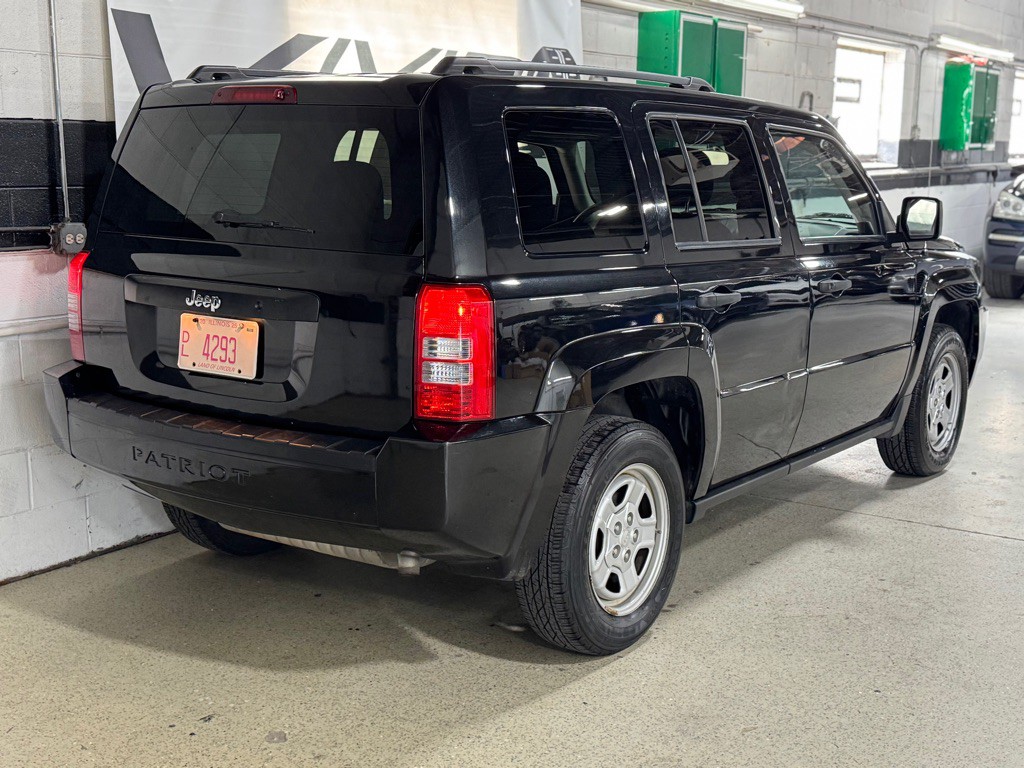2010 Jeep Patriot Image 8