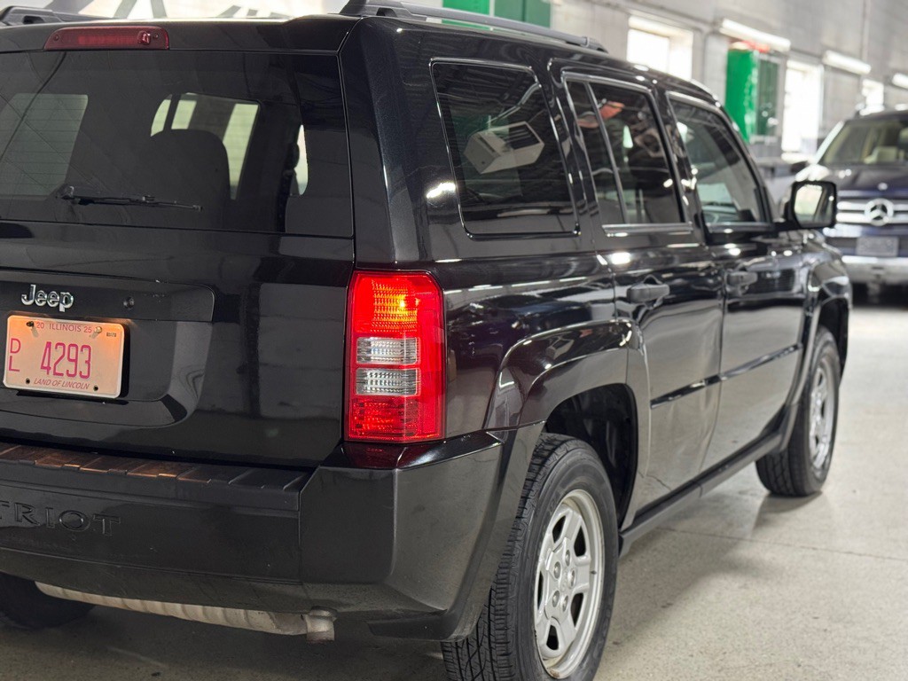 2010 Jeep Patriot Image 9
