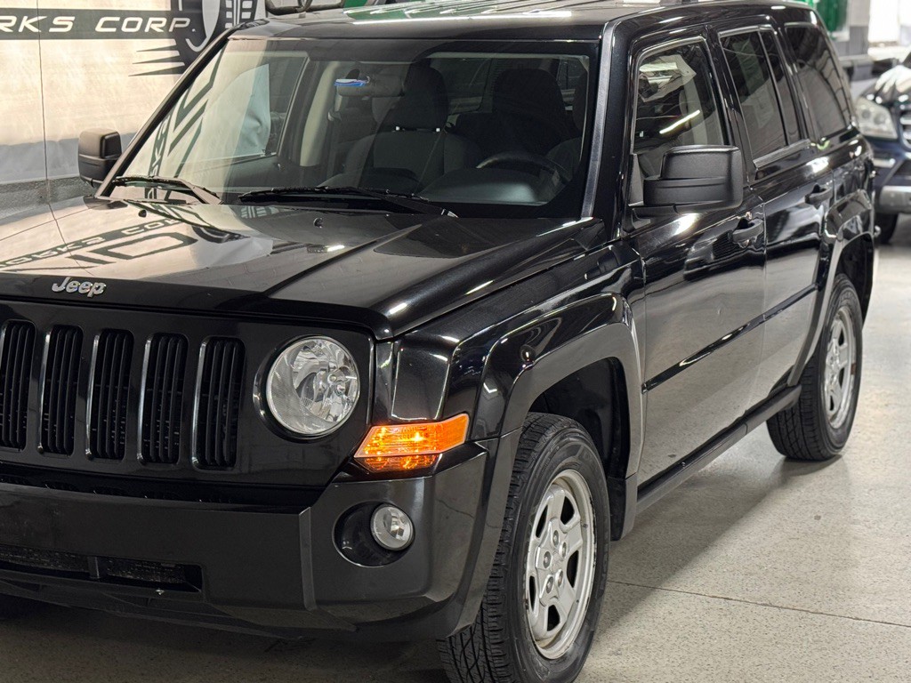 2010 Jeep Patriot Image 11