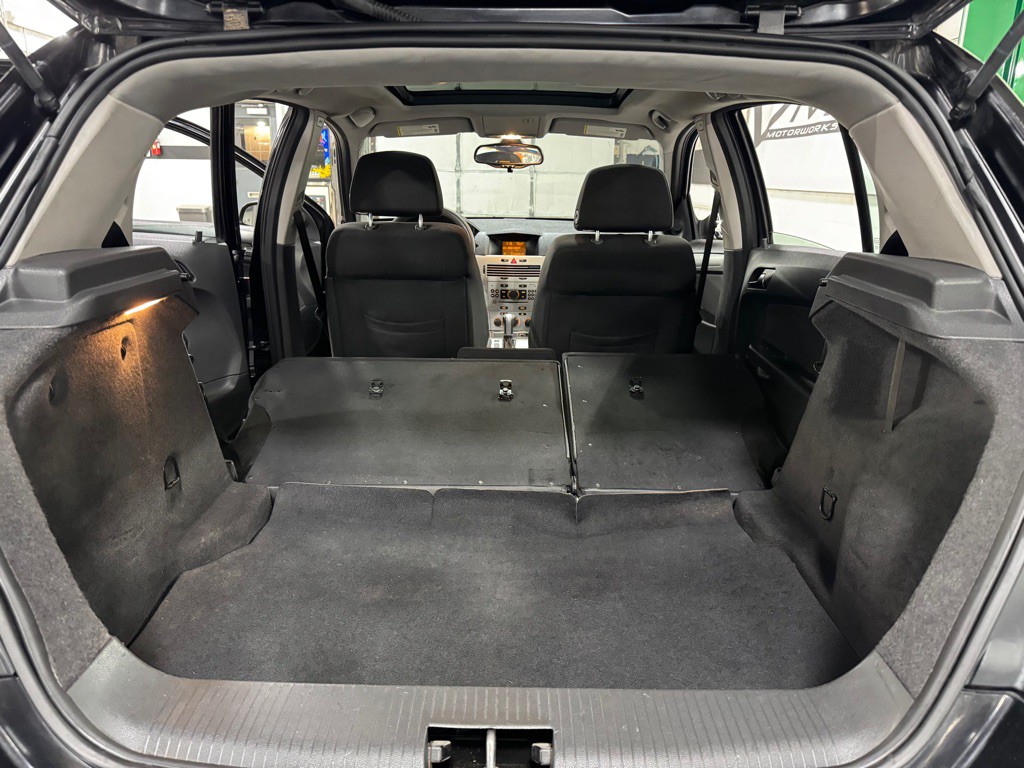 2008 Saturn Astra Image 20