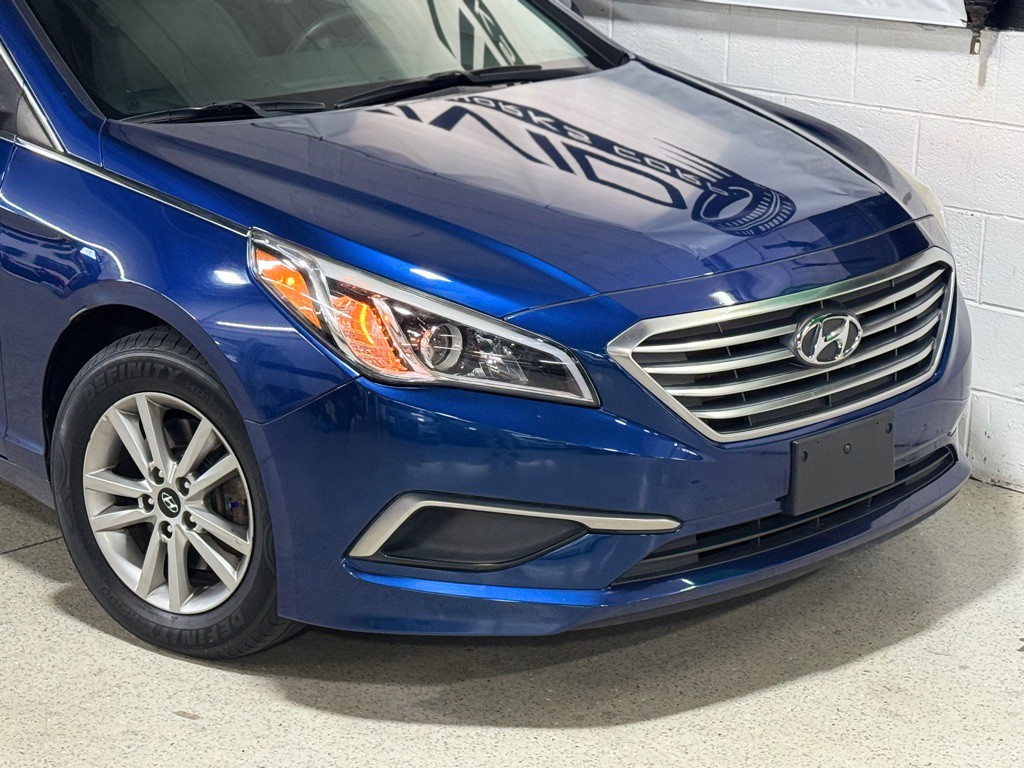 2017 Hyundai Sonata Image 3