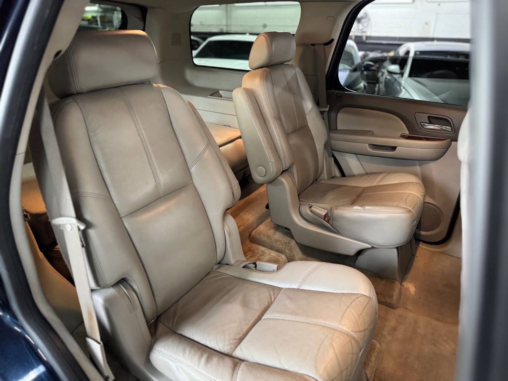 2007 Chevrolet Tahoe Image 17
