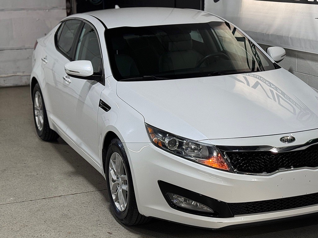 2012 Kia Optima Image 2