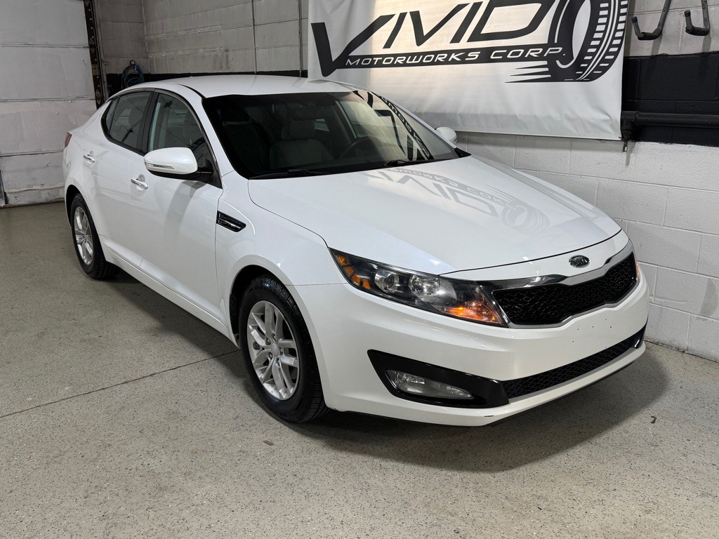 2012 Kia Optima Image 3