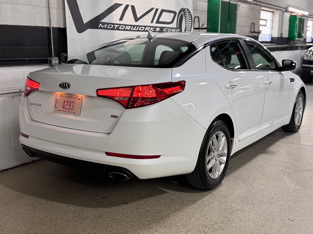 2012 Kia Optima Image 8