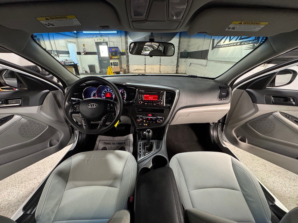 2012 Kia Optima Image 21