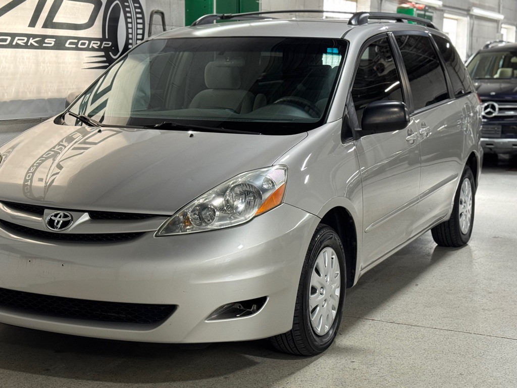 2006 Toyota Sienna Image 10