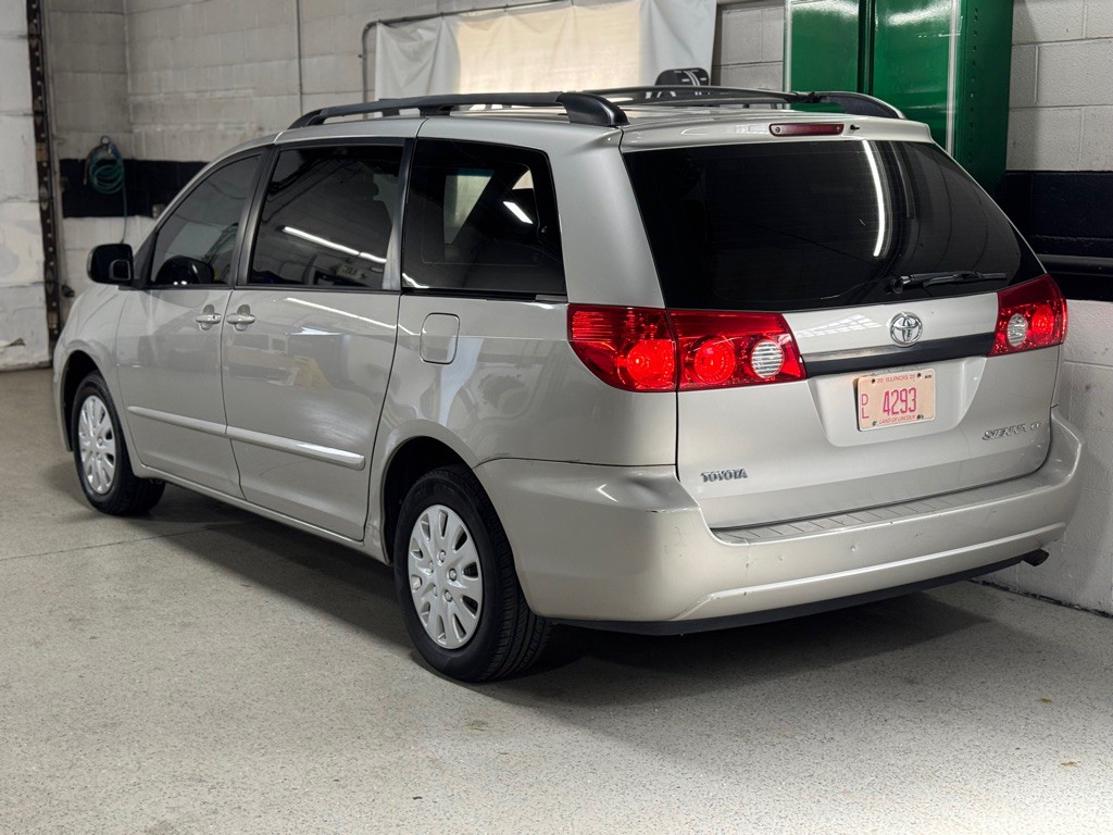 2006 Toyota Sienna Image 13