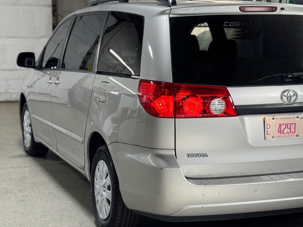 2006 Toyota Sienna Image 14