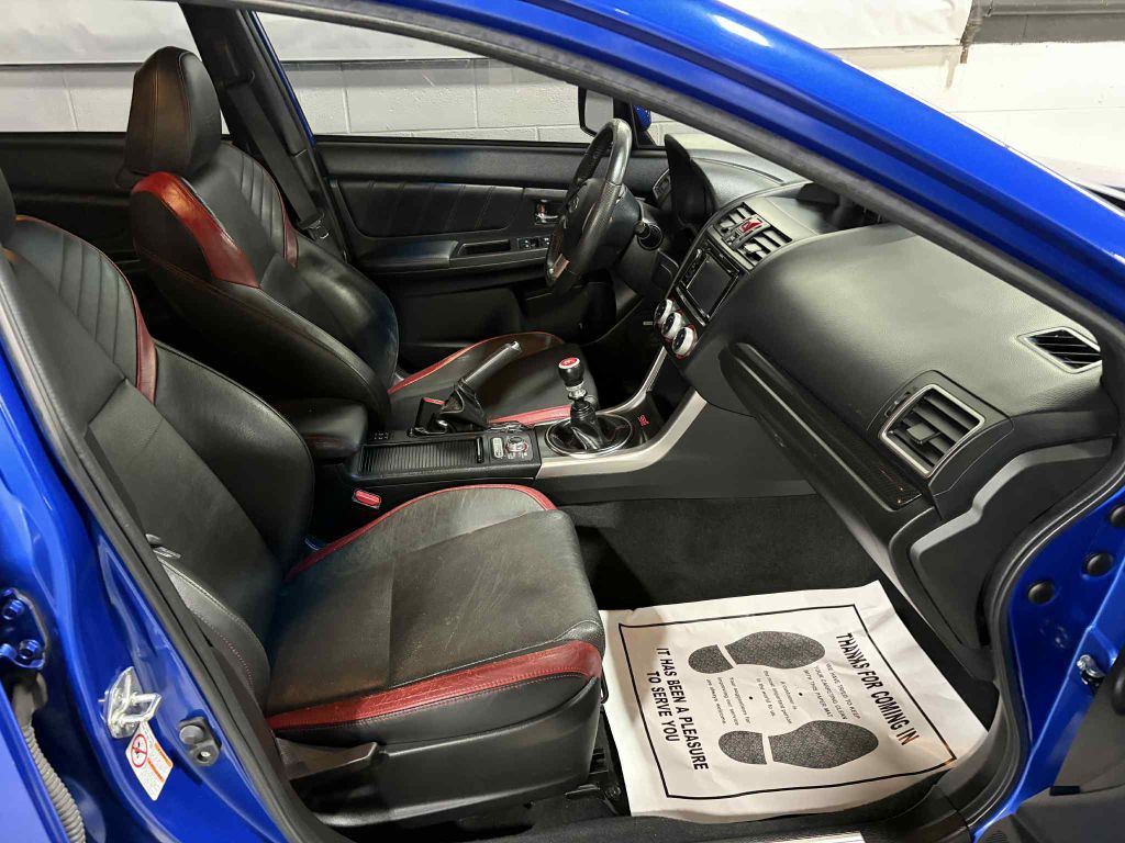 2015 Subaru WRX Image 17