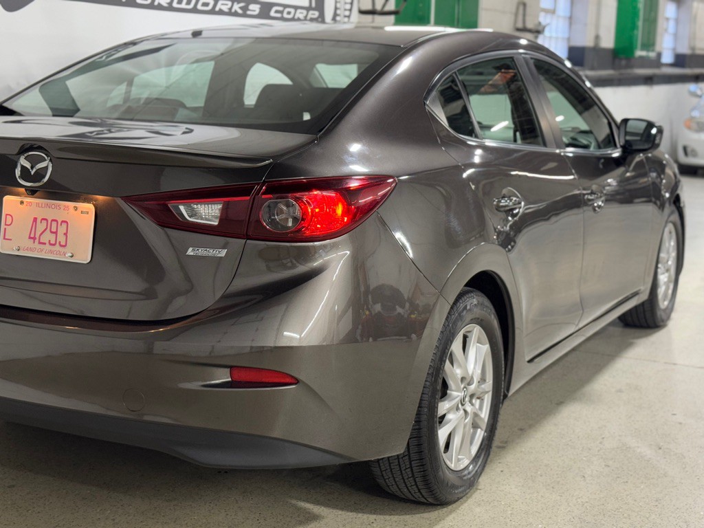2015 Mazda Mazda3 Image 9