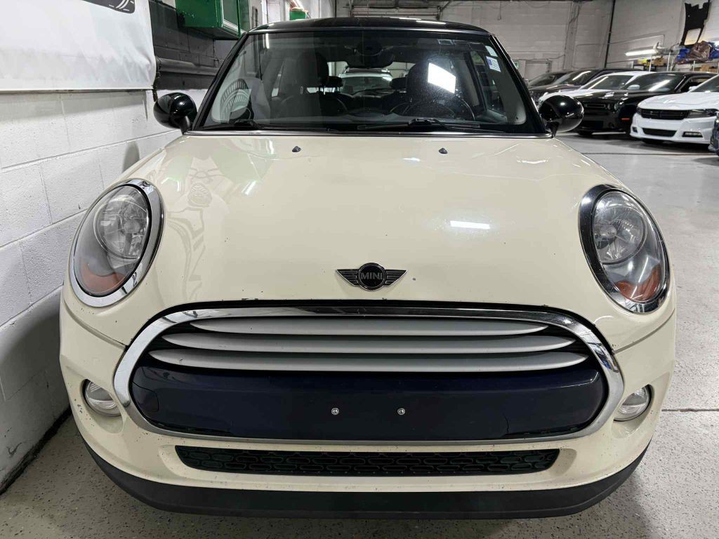 2015 MINI Cooper Image 3