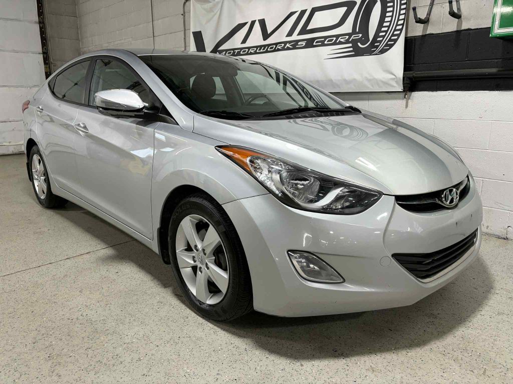 2013 Hyundai Elantra Image 4