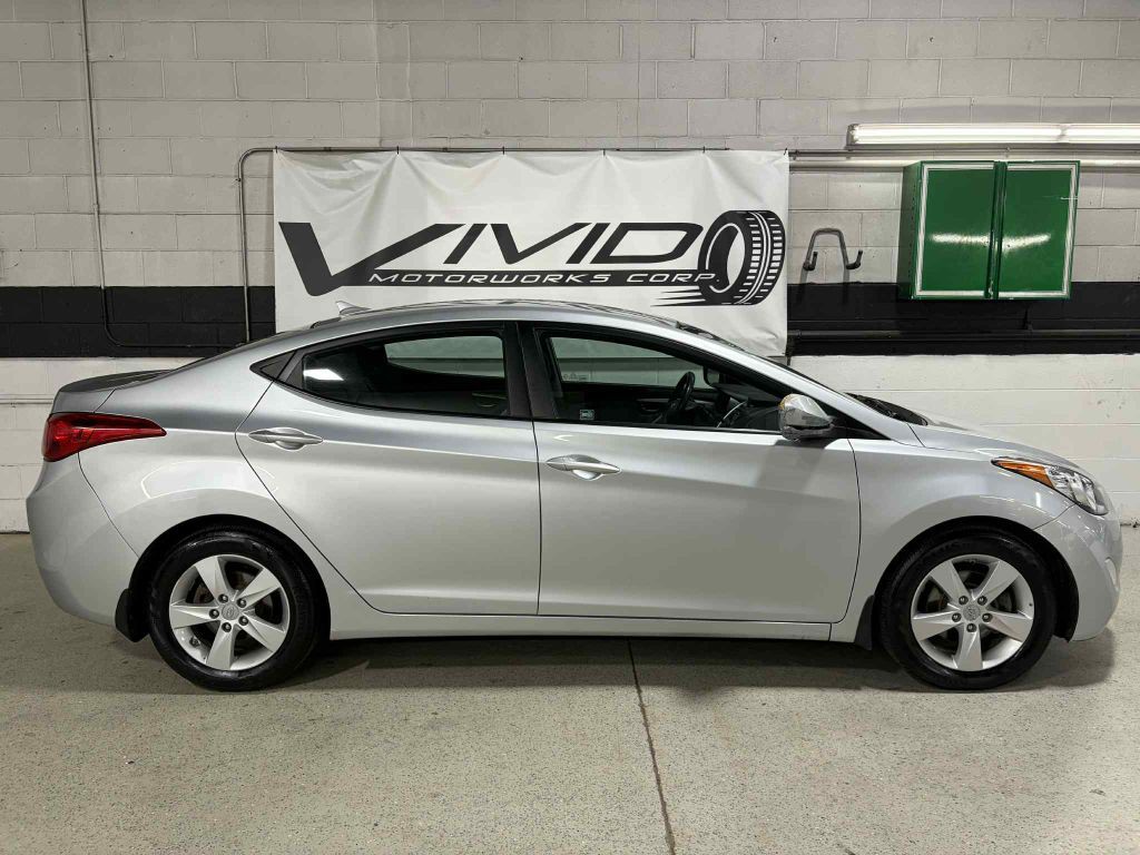 2013 Hyundai Elantra Image 5