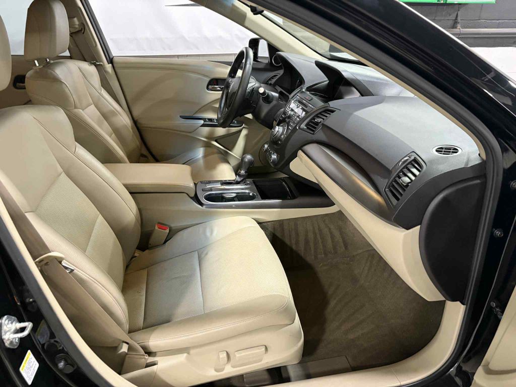 2013 Acura RDX Image 17