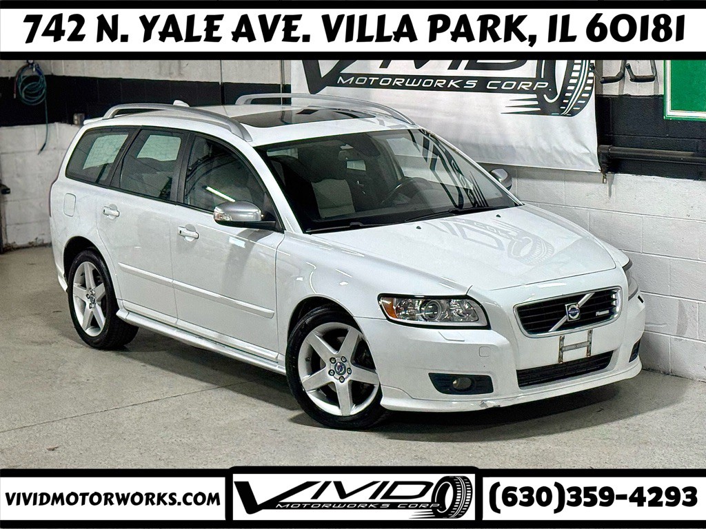 2010 Volvo V50 Image 1