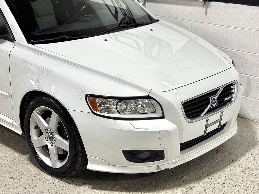 2010 Volvo V50 Image 6