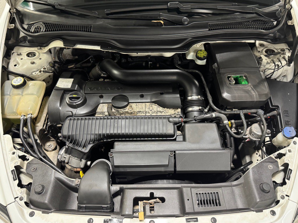 2010 Volvo V50 Image 26