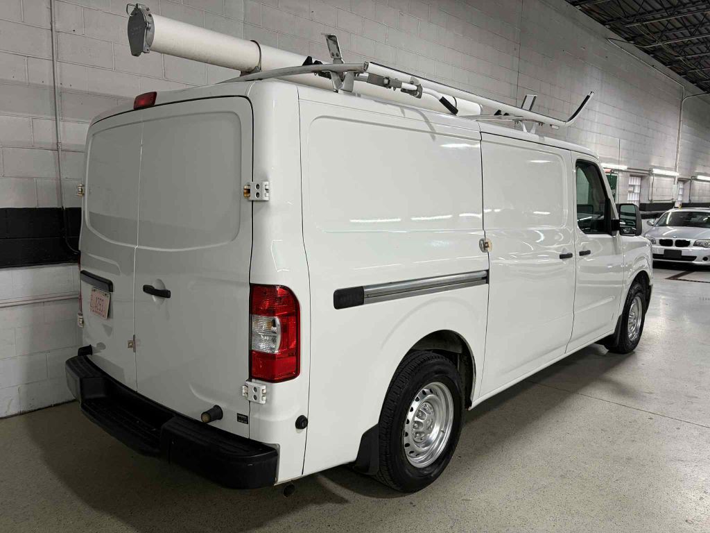 2015 Nissan NV Image 6